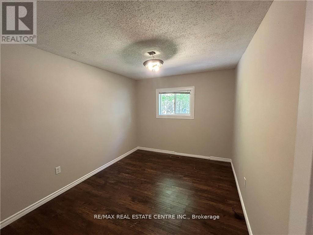 4885 Monck Road, Kawartha Lakes, Ontario  K0M 2A0 - Photo 10 - X12330042