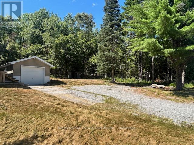 4885 Monck Road, Kawartha Lakes, Ontario  K0M 2A0 - Photo 16 - X12330042