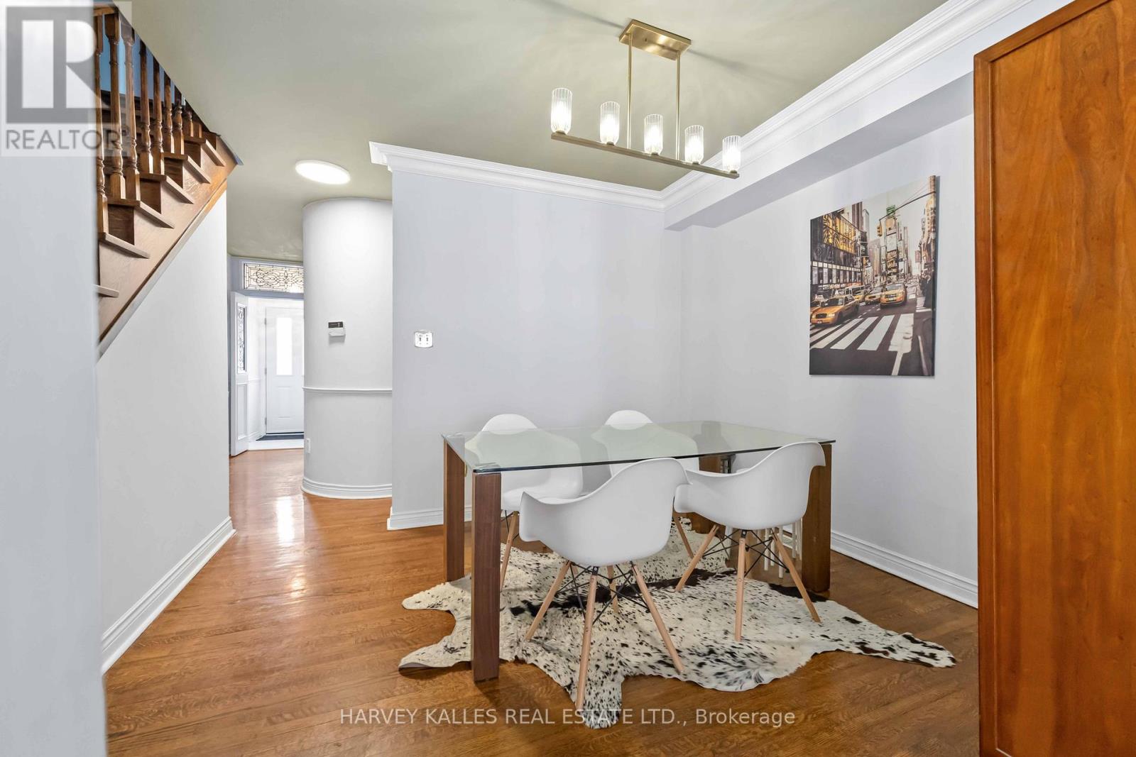 576 Ontario Street, Toronto, Ontario  M4X 1M7 - Photo 5 - C12327962