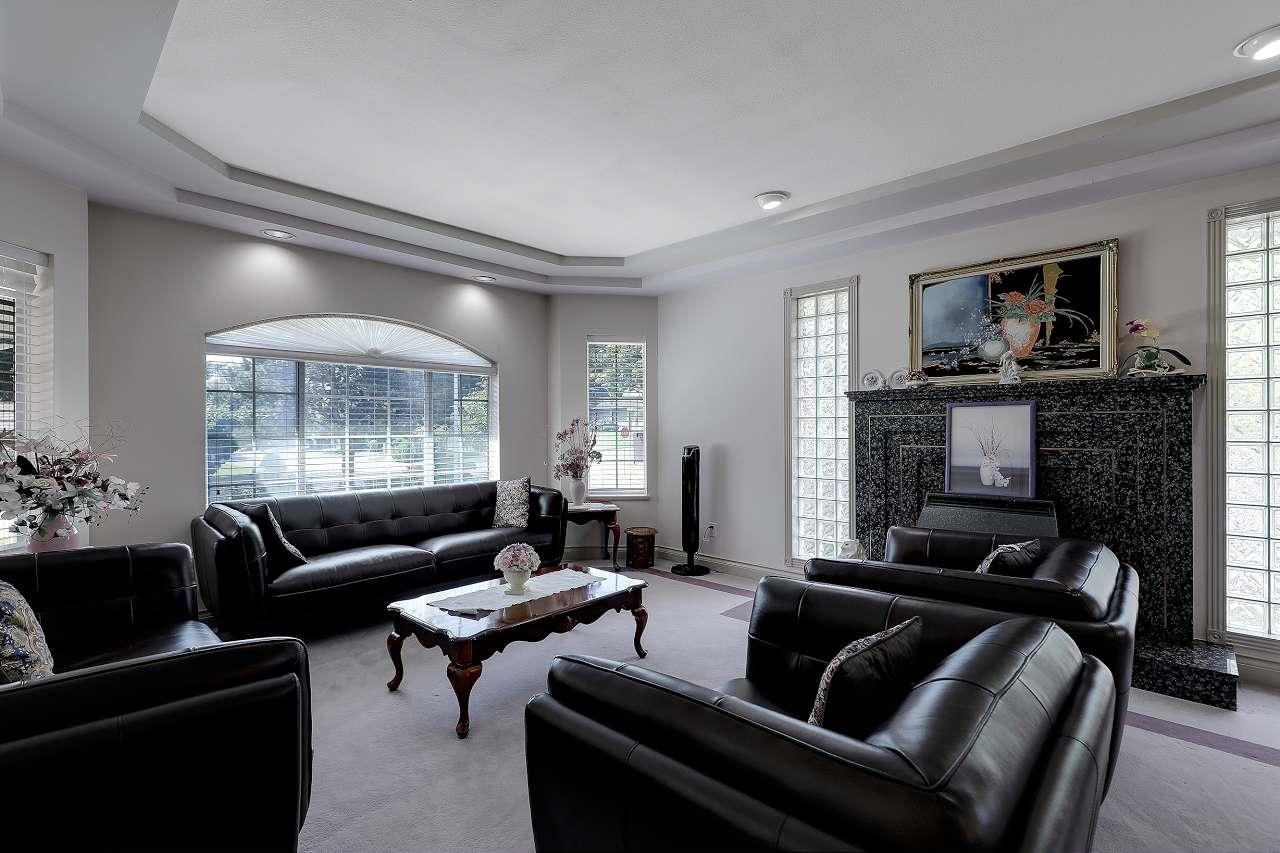 Property at 5748 126 STREET image 4