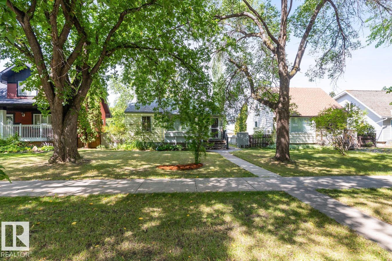 Property at 12318 106 ST NW image 3