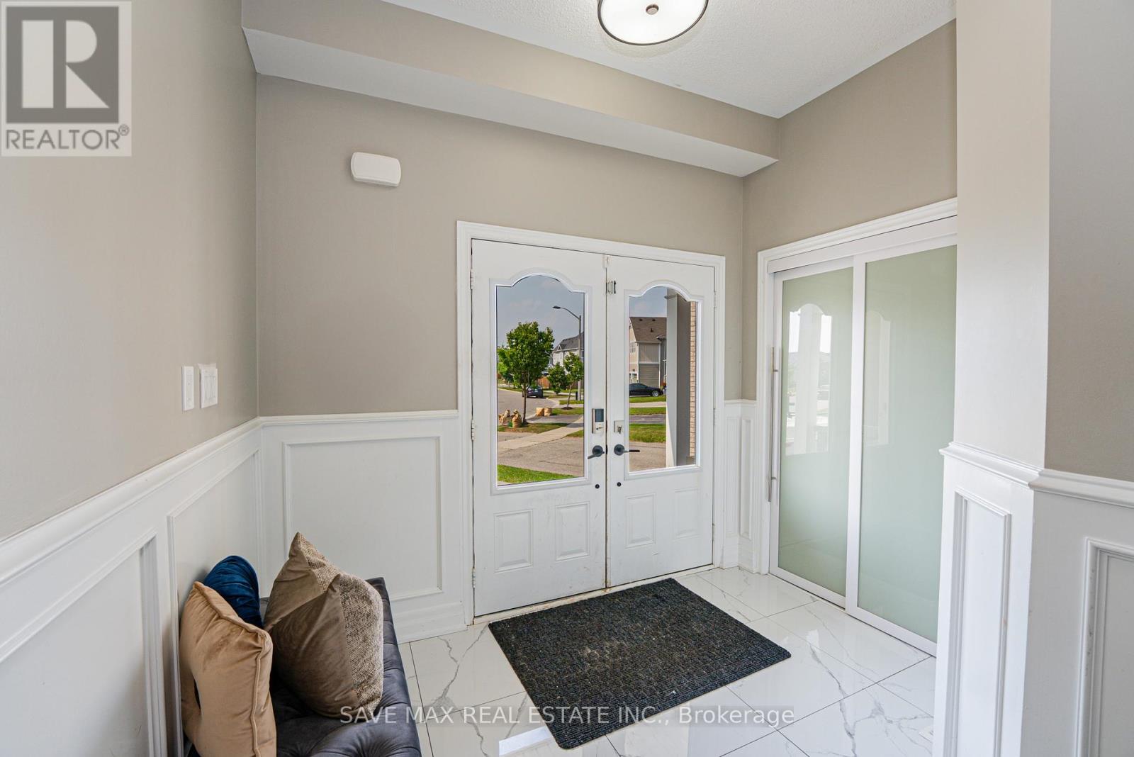 416 Tansley Street, Shelburne, Ontario  L9V 2S6 - Photo 8 - X12328648