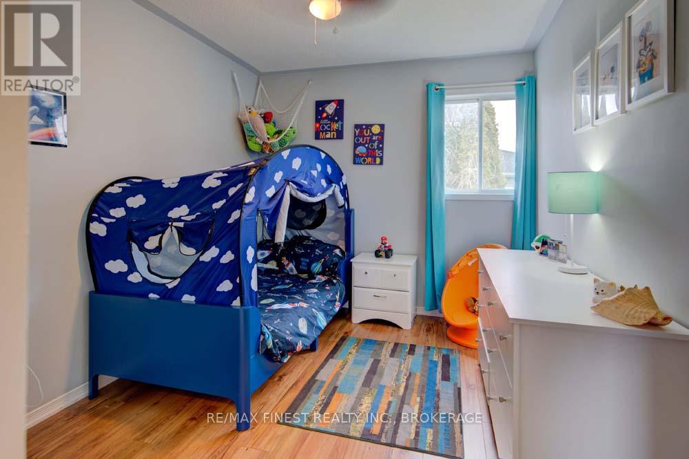 1 Heritage Drive, Loyalist, Ontario  K0H 1G0 - Photo 16 - X12330377