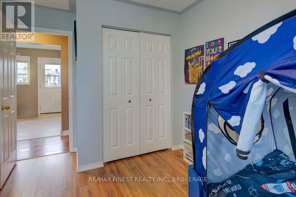 1 Heritage Drive, Loyalist, Ontario  K0H 1G0 - Photo 19 - X12330377