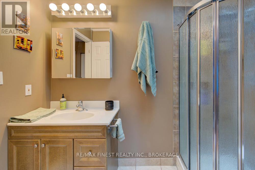 1 Heritage Drive, Loyalist, Ontario  K0H 1G0 - Photo 21 - X12330377