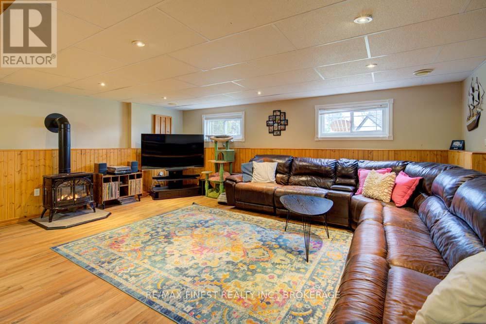1 Heritage Drive, Loyalist, Ontario  K0H 1G0 - Photo 23 - X12330377