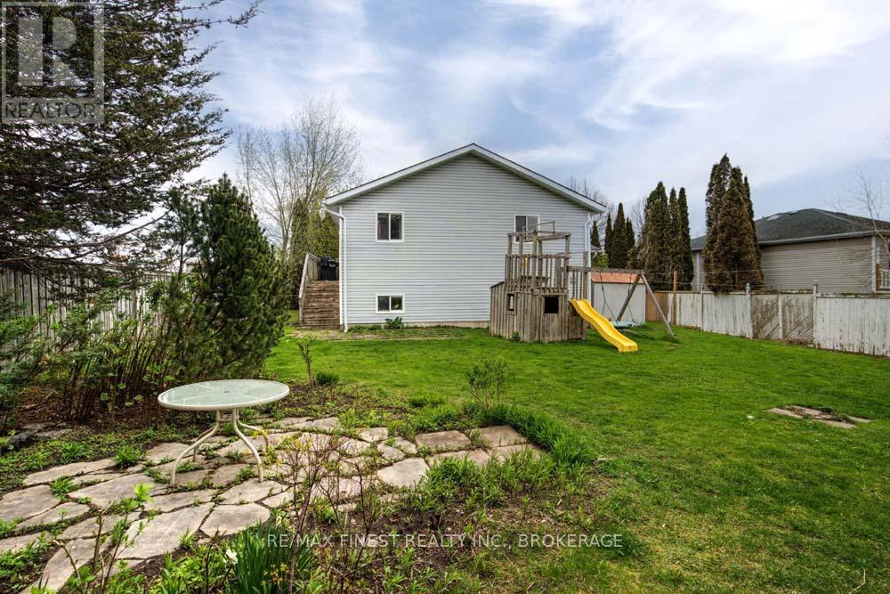 1 Heritage Drive, Loyalist, Ontario  K0H 1G0 - Photo 33 - X12330377
