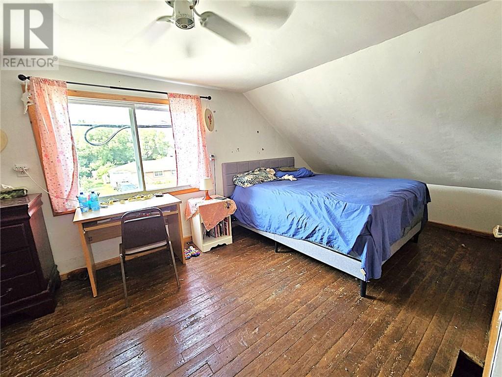 7 King Street, St. Charles, Ontario  P0M 2W0 - Photo 11 - 2124007