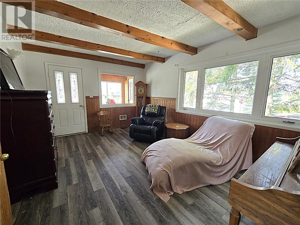 7 King Street, St. Charles, Ontario  P0M 2W0 - Photo 5 - 2124007