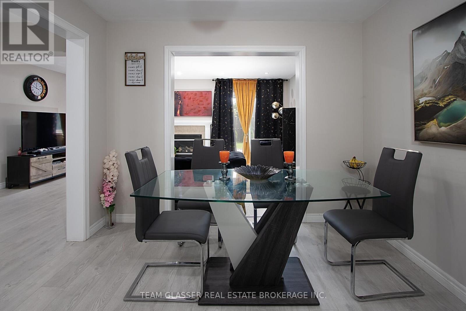 21 Faith Boulevard, St. Thomas, Ontario  N5R 6L3 - Photo 16 - X12330432