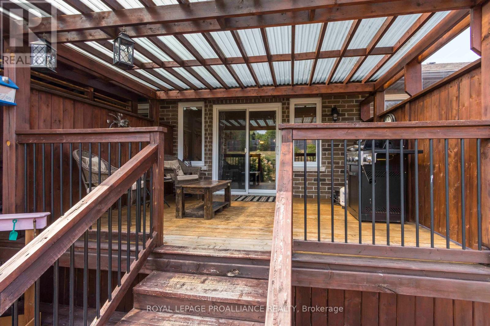 61 Aspen Drive, Quinte West, Ontario  K8V 0E2 - Photo 28 - X12330385
