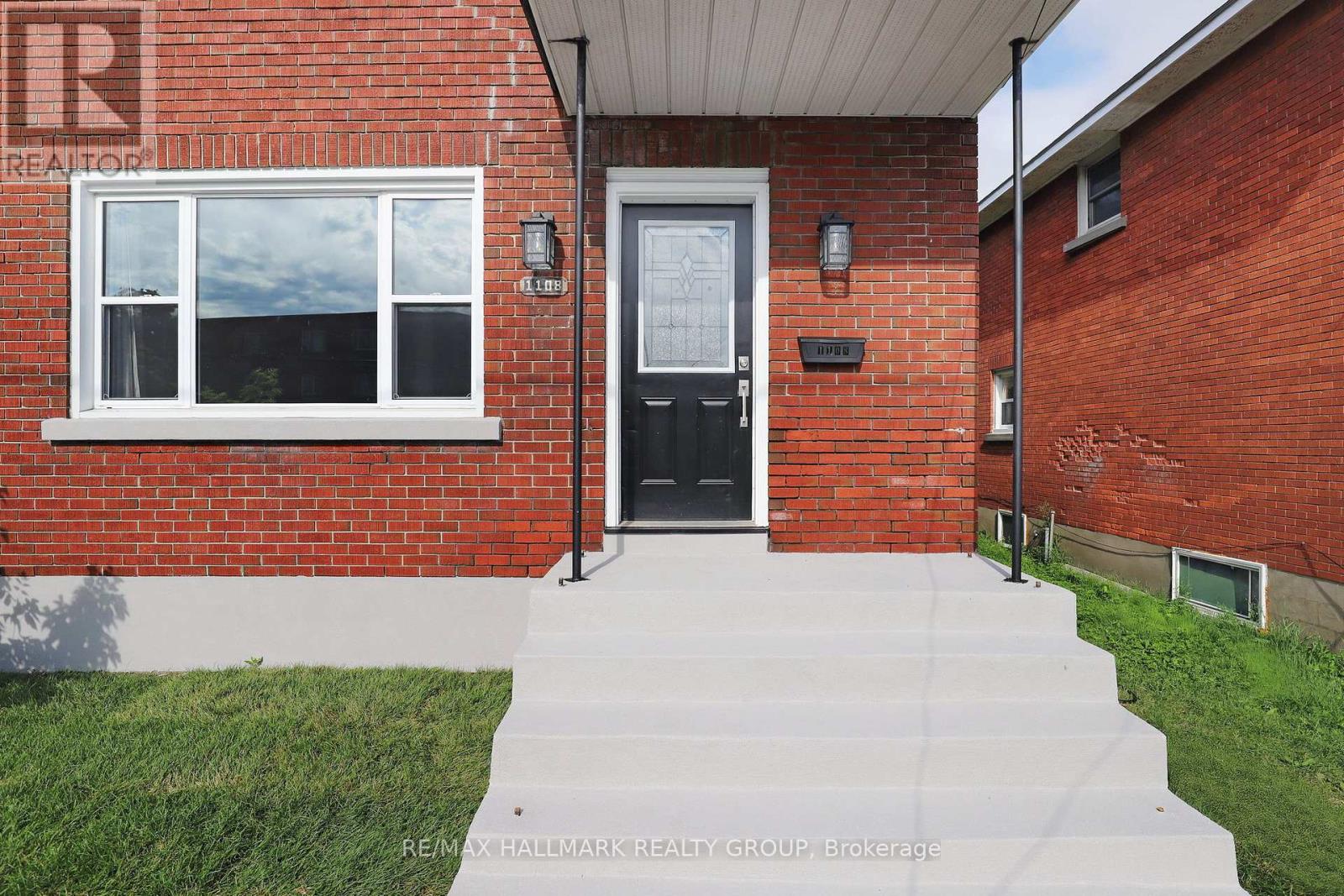 Property at 1108 MERIVALE ROAD image 2