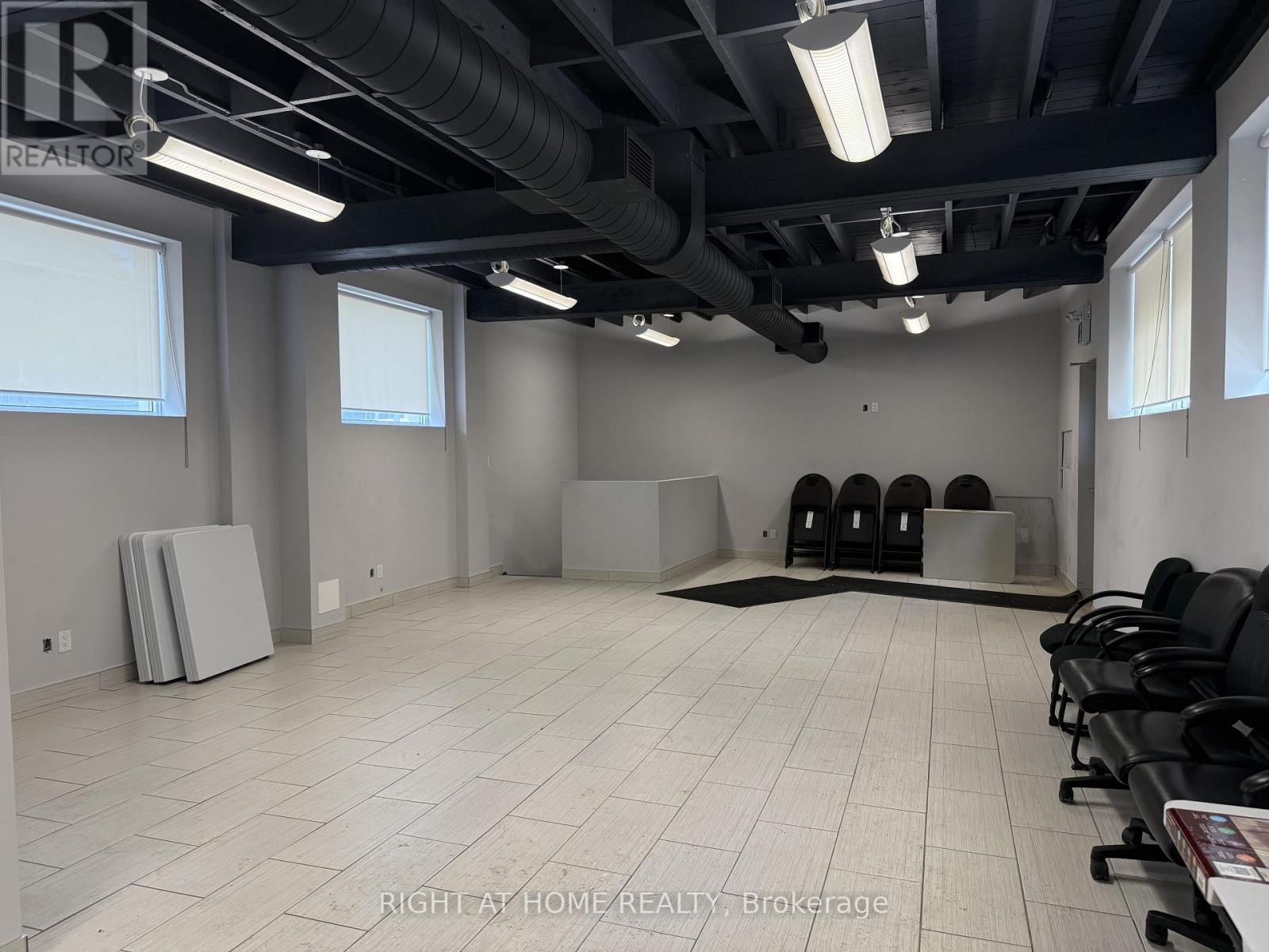 42 Hyde Avenue, Toronto, Ontario  M6M 1J4 - Photo 3 - W12328277