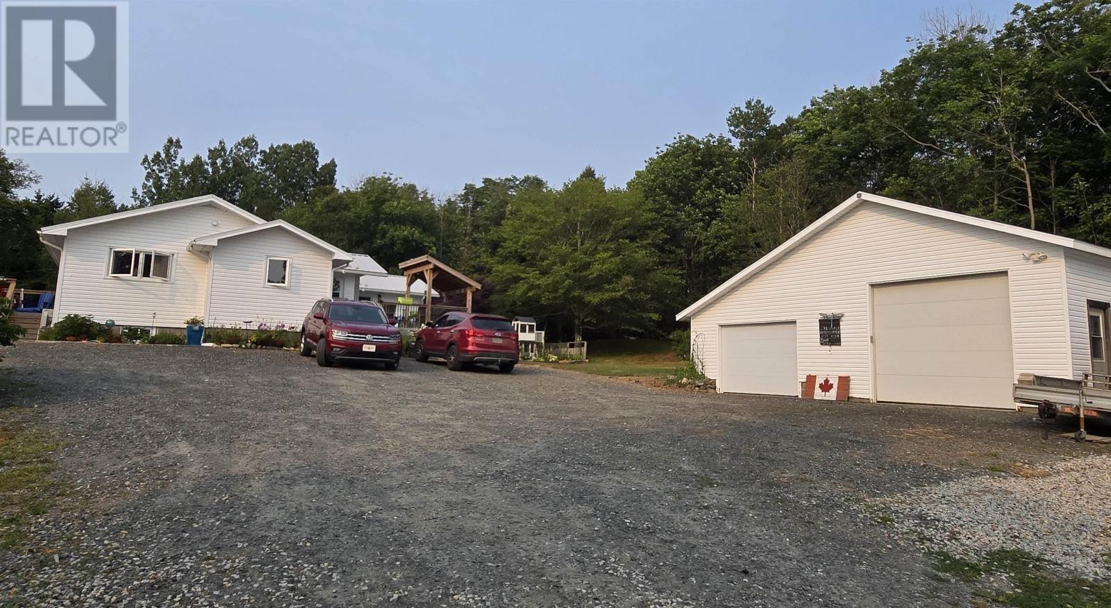 4700 Highway 1, Weymouth, Nova Scotia  B0W 3T0 - Photo 3 - 202519948