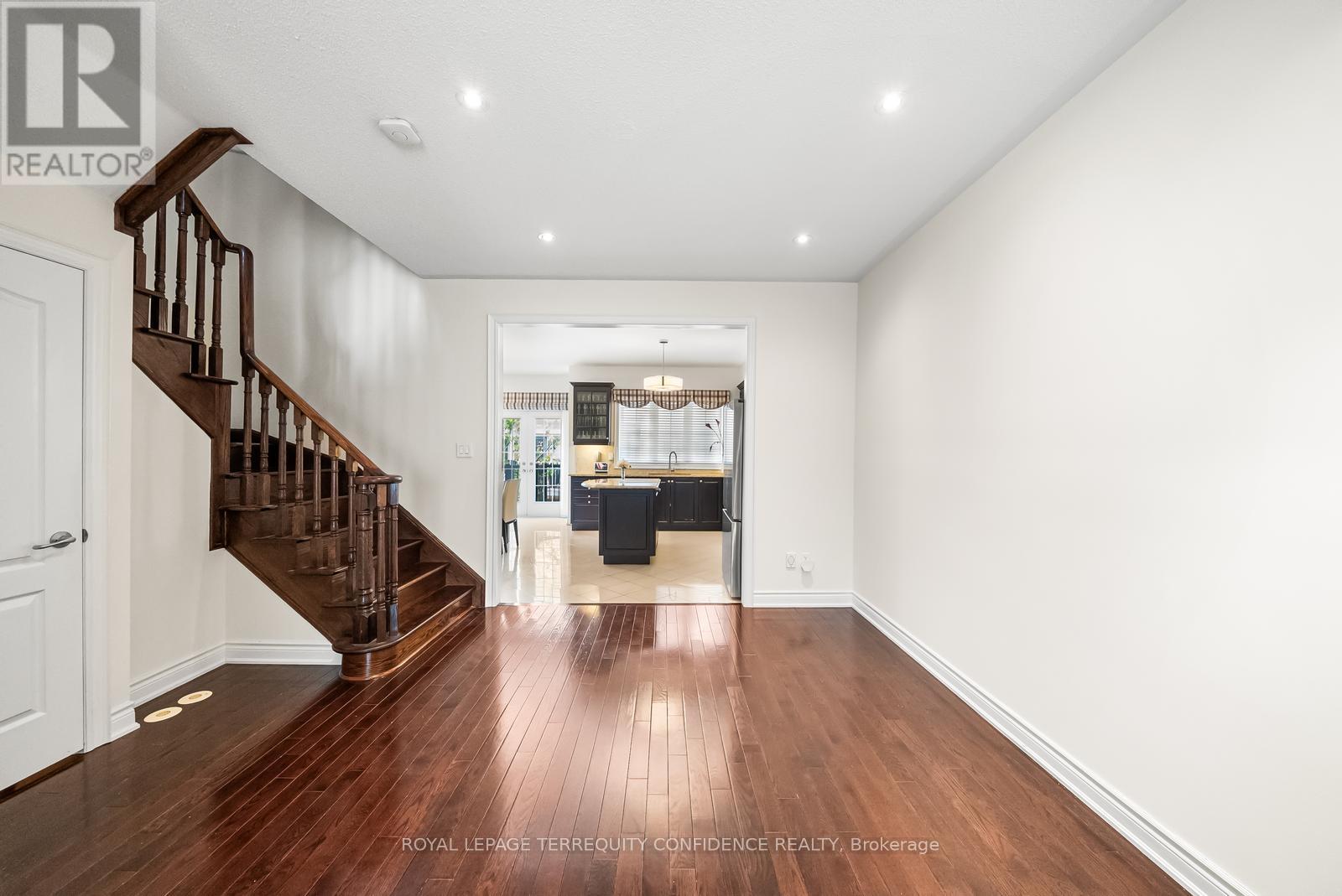 Property at 508 ELLERSLIE AVENUE image 4