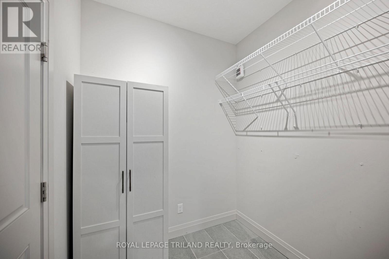 54 Compass Trail W, Central Elgin, Ontario  N5L 0B4 - Photo 17 - X12330176