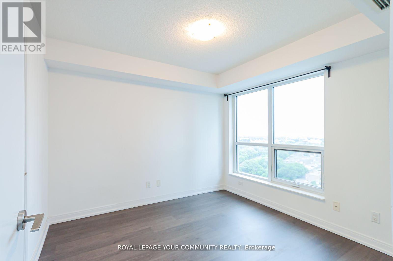 1310 - 255 Village Green Square, Toronto, Ontario  M1S 0L3 - Photo 33 - E12330185