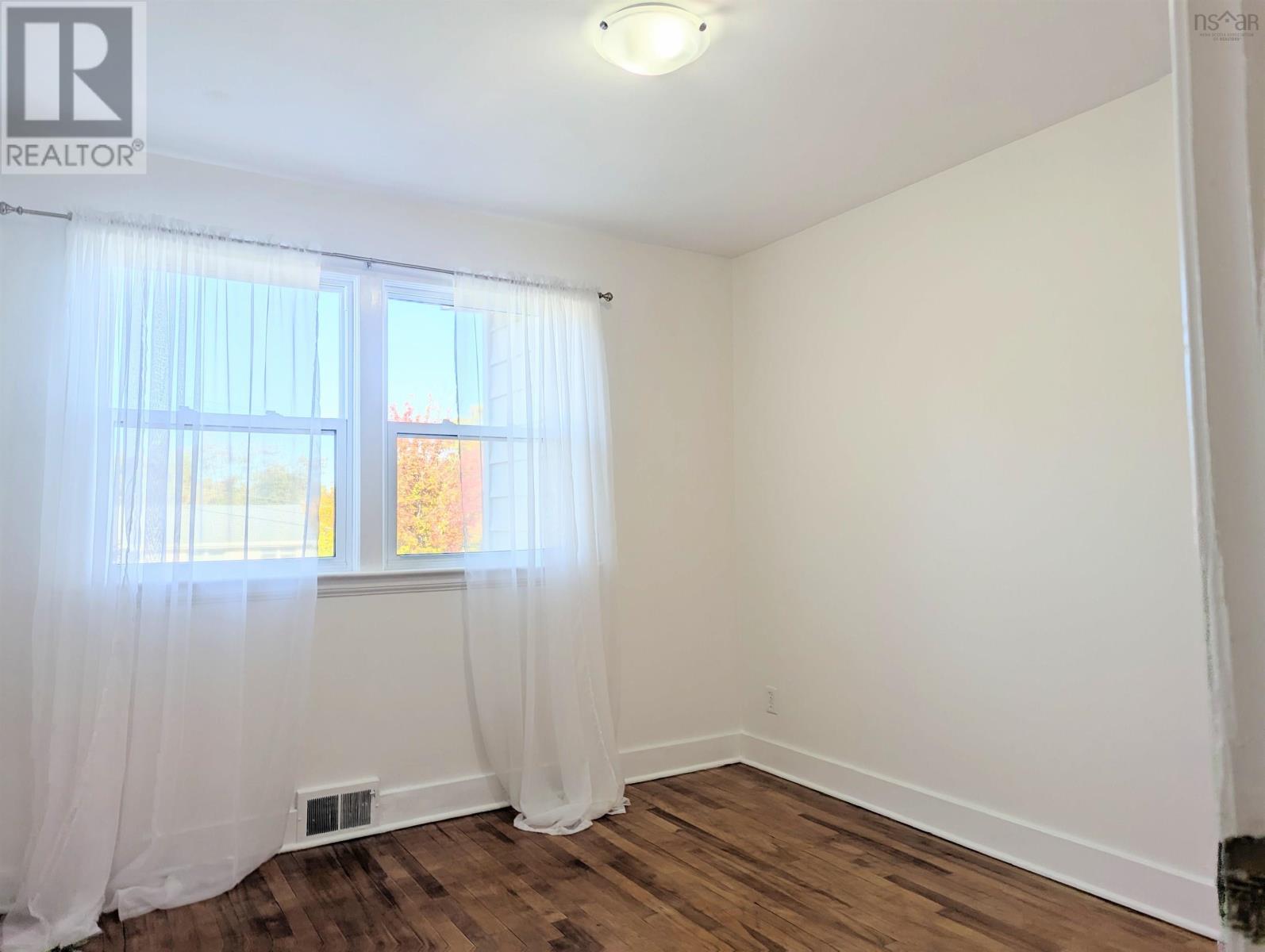 28 Piers Avenue, Halifax, Nova Scotia  B3N 1Z5 - Photo 13 - 202519901