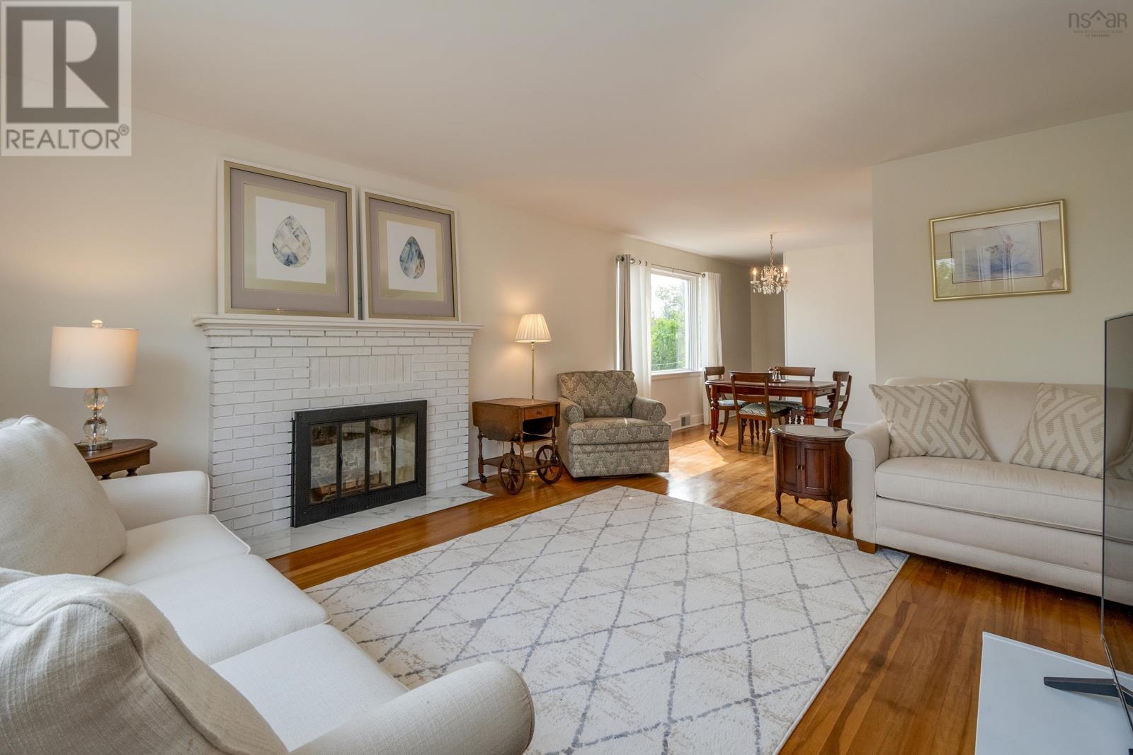 Property at 28 Piers Avenue image 3
