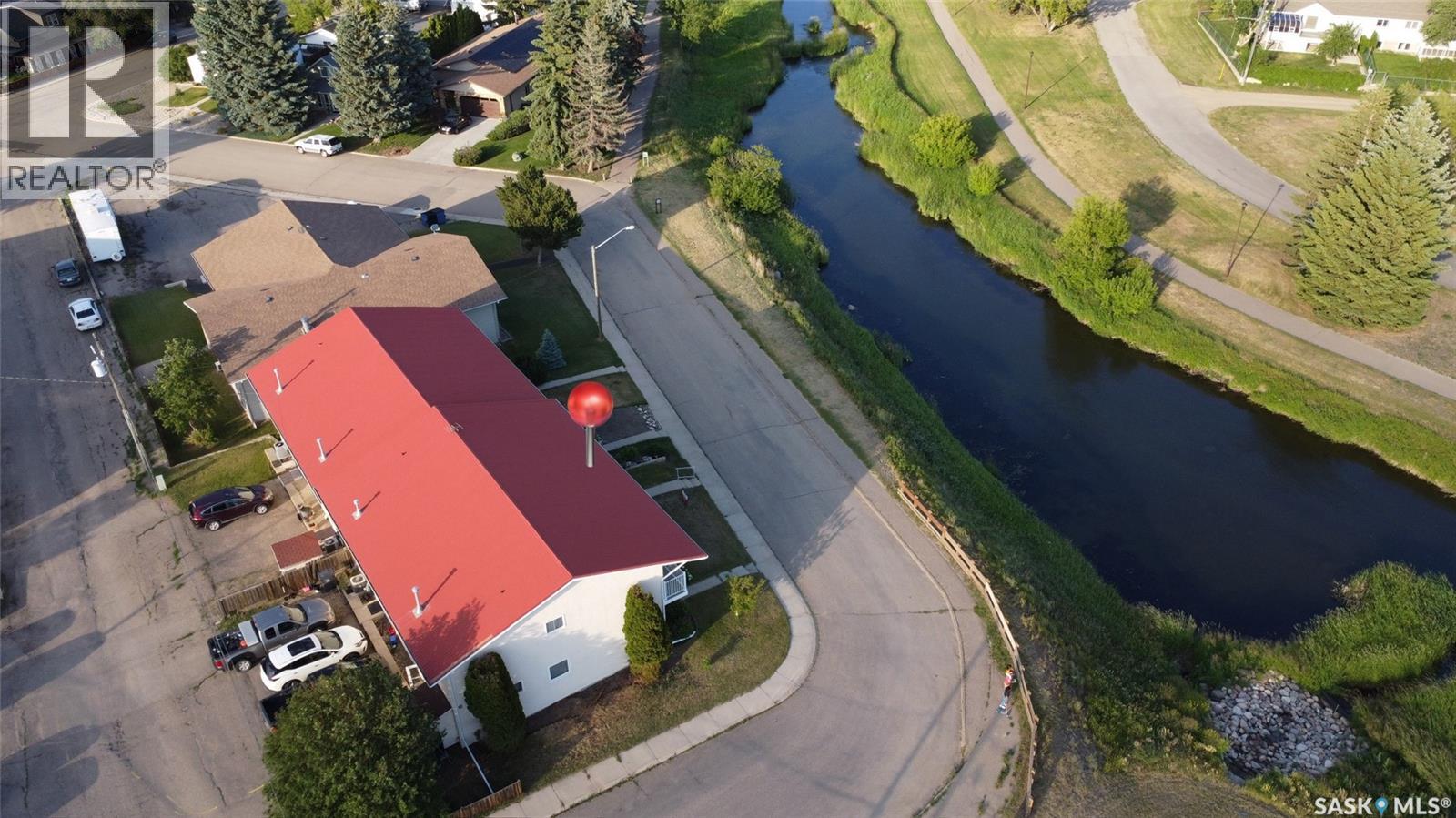 520 Bray Street E, Swift Current, Saskatchewan  S9H 4E3 - Photo 5 - SK008617