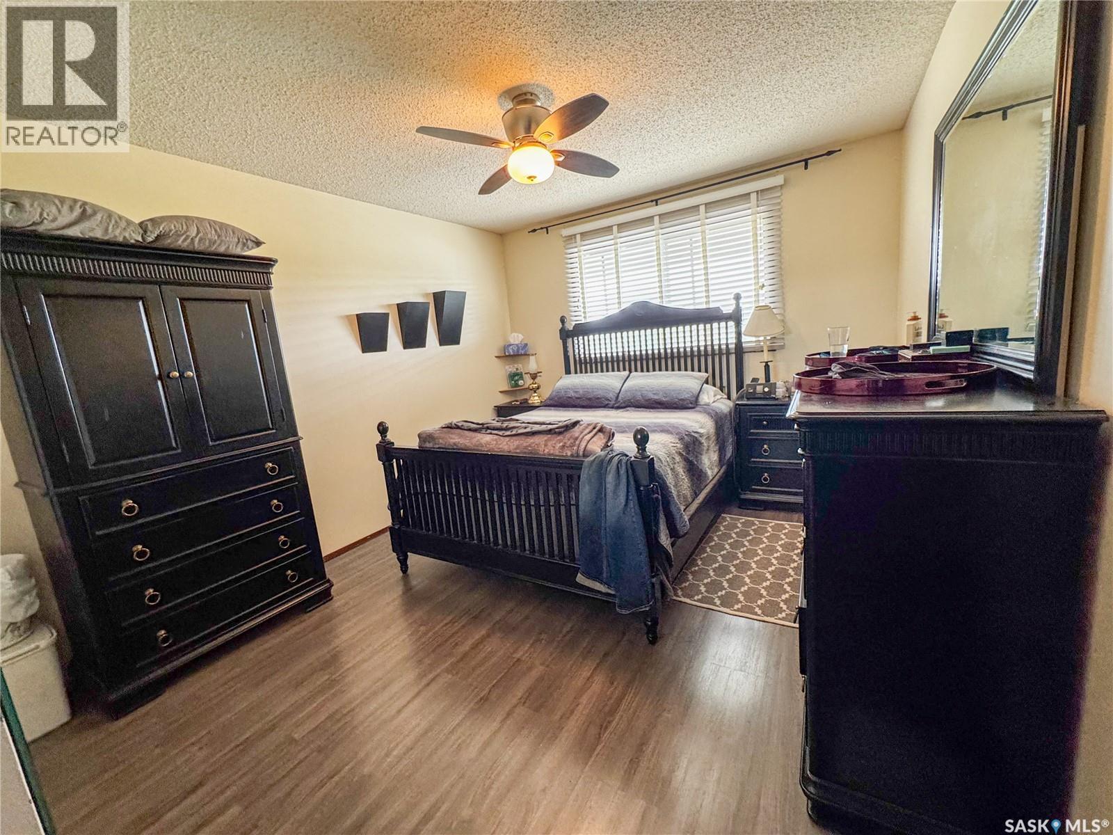 520 Bray Street E, Swift Current, Saskatchewan  S9H 4E3 - Photo 18 - SK008617