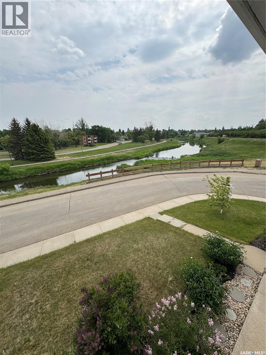 520 Bray Street E, Swift Current, Saskatchewan  S9H 4E3 - Photo 17 - SK008617