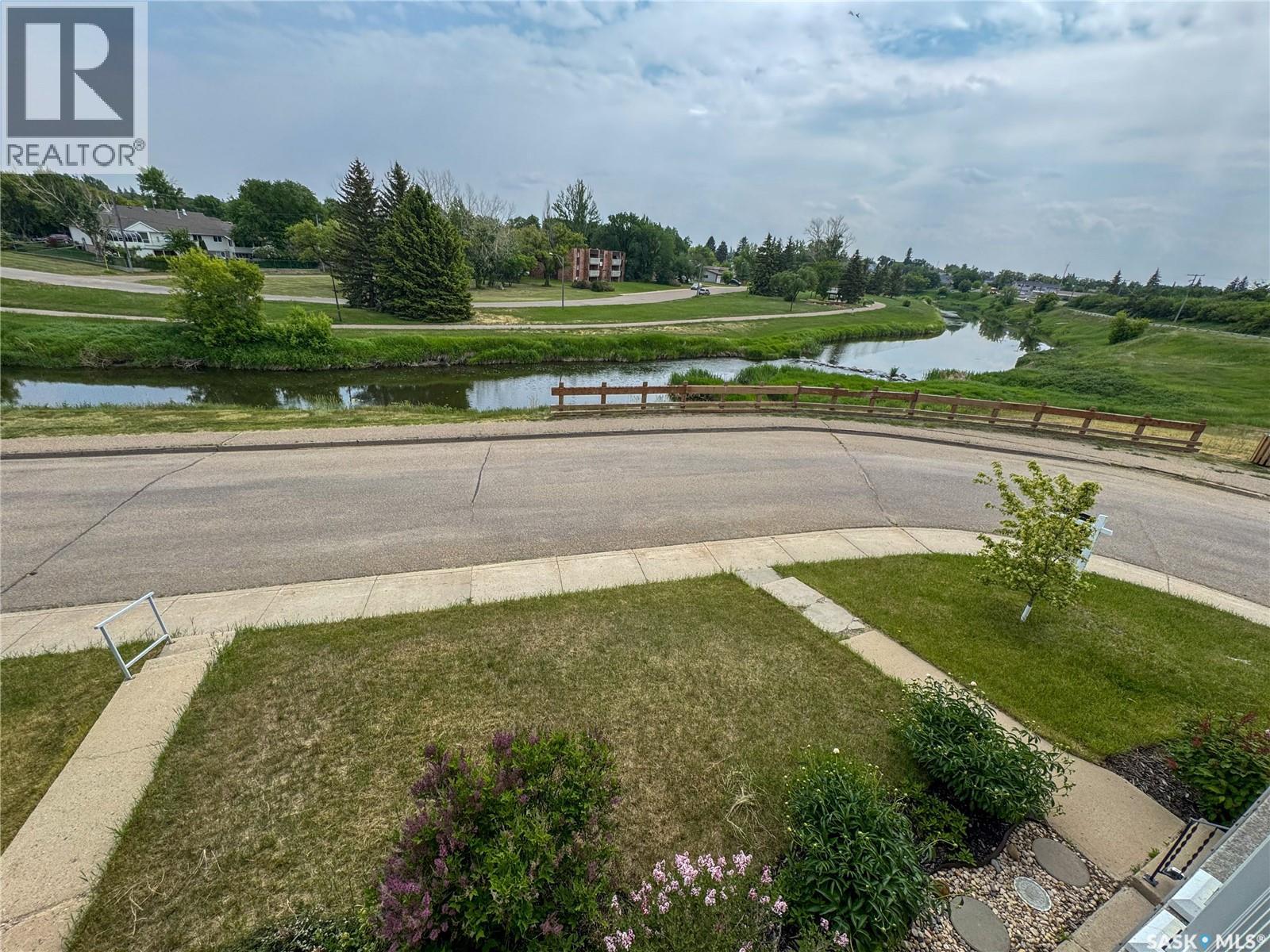 520 Bray Street E, Swift Current, Saskatchewan  S9H 4E3 - Photo 27 - SK008617