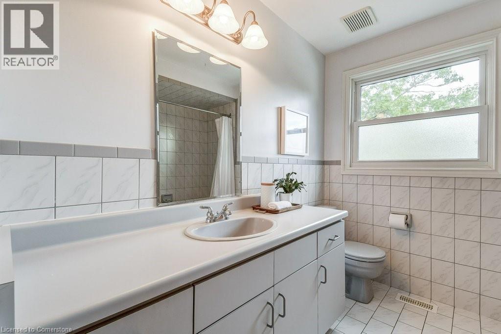 37 Culotta Drive, Waterdown, Ontario  L8B 0G9 - Photo 21 - 40758309