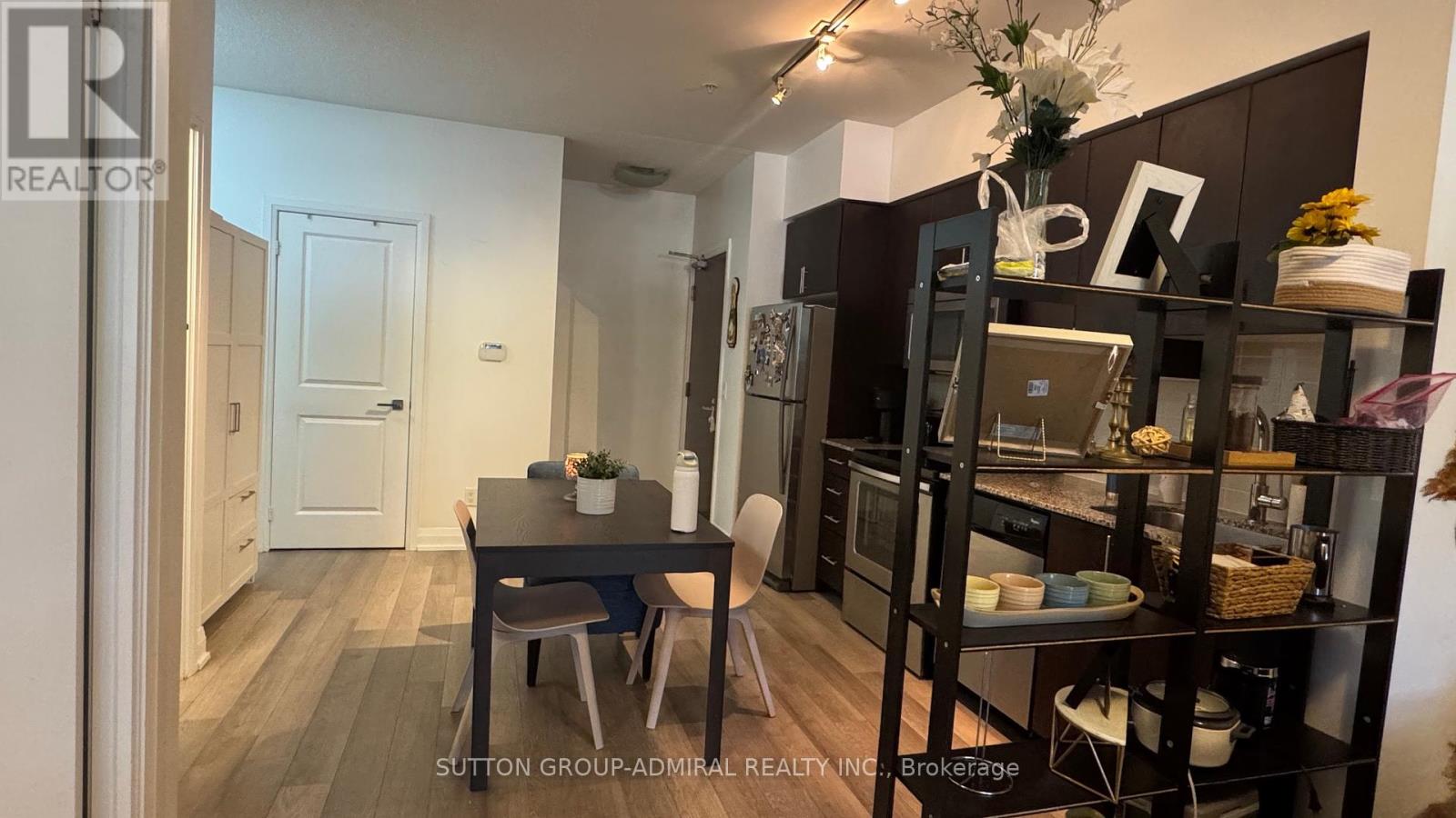102 - 85 North Park Road, Vaughan (Beverley Glen), Ontario  L4J 0H8 - Photo 12 - N12330186