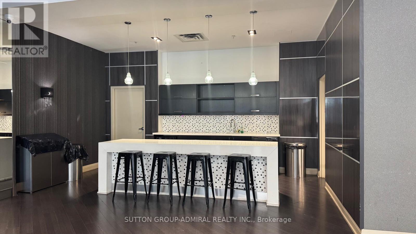 102 - 85 North Park Road, Vaughan (Beverley Glen), Ontario  L4J 0H8 - Photo 23 - N12330186