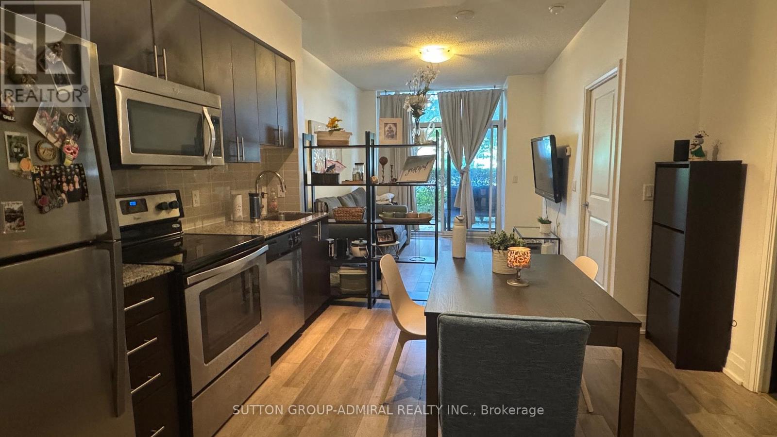102 - 85 North Park Road, Vaughan (Beverley Glen), Ontario  L4J 0H8 - Photo 4 - N12330186