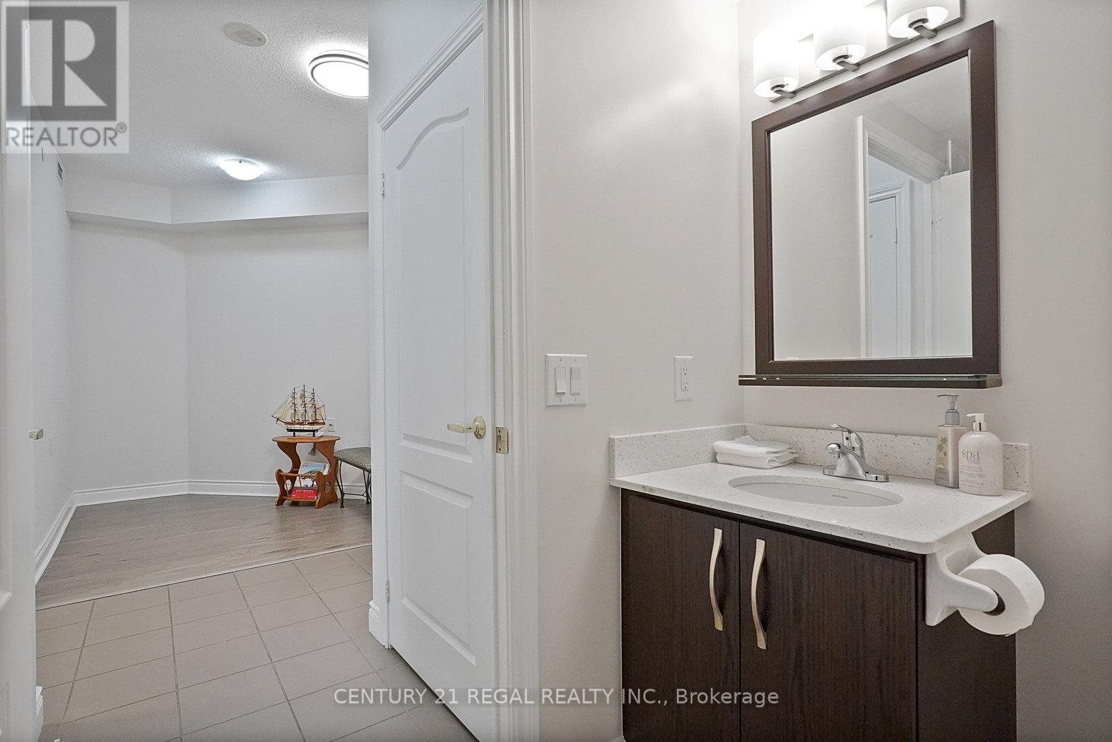 315 - 1 Sun Yat Sen Avenue, Markham, Ontario  L3R 5K9 - Photo 15 - N12330242