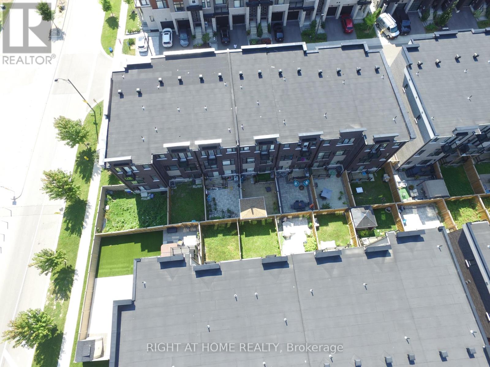 Property at 12 LASKIN DRIVE image 2