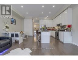 12 LASKIN DRIVE, Vaughan, Ontario
