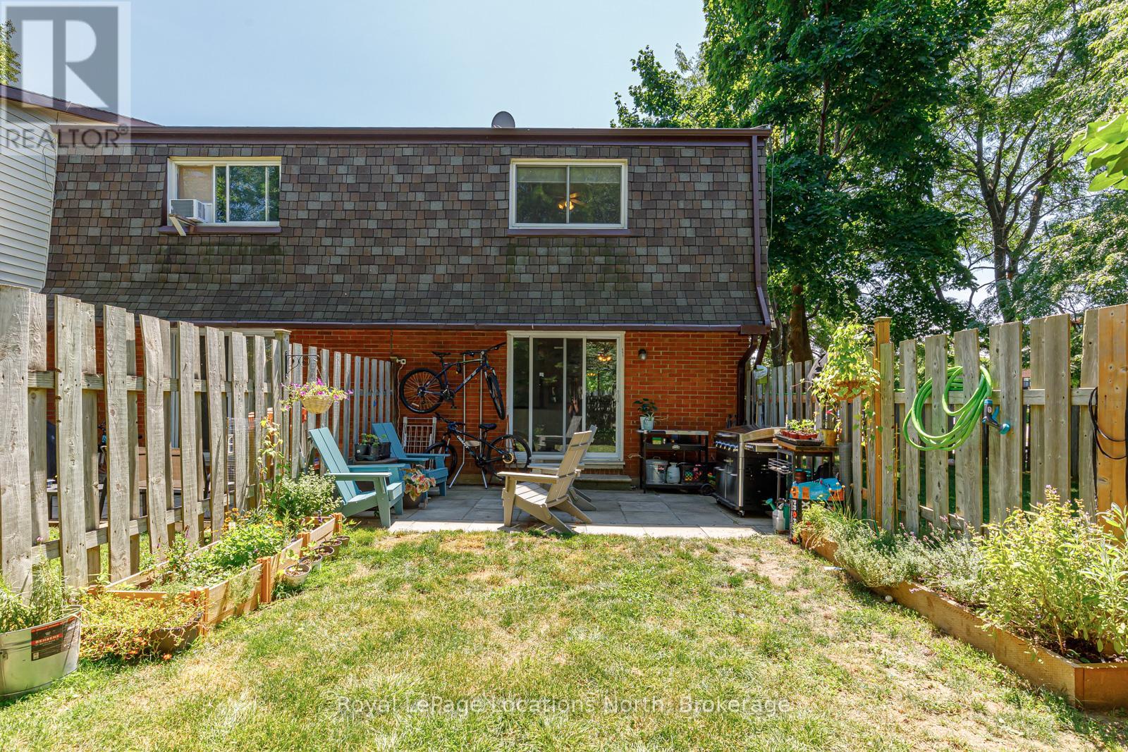 592 Tenth Street, Collingwood, Ontario  L9Y 4C1 - Photo 23 - S12330470