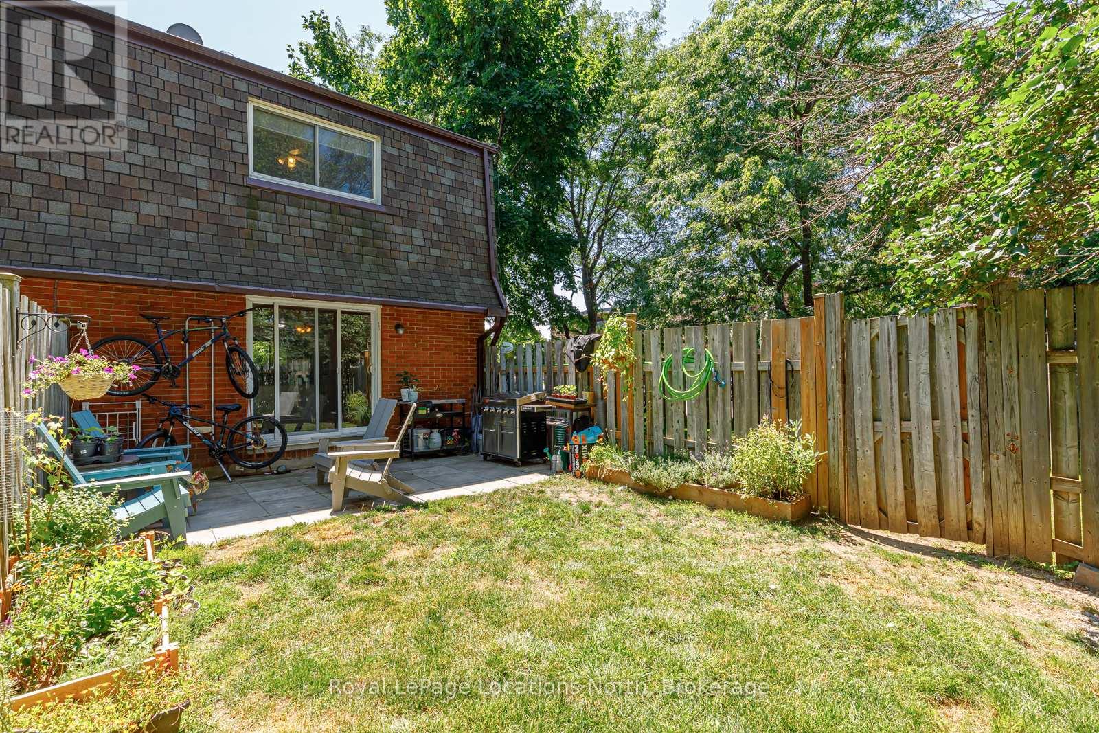 592 Tenth Street, Collingwood, Ontario  L9Y 4C1 - Photo 24 - S12330470