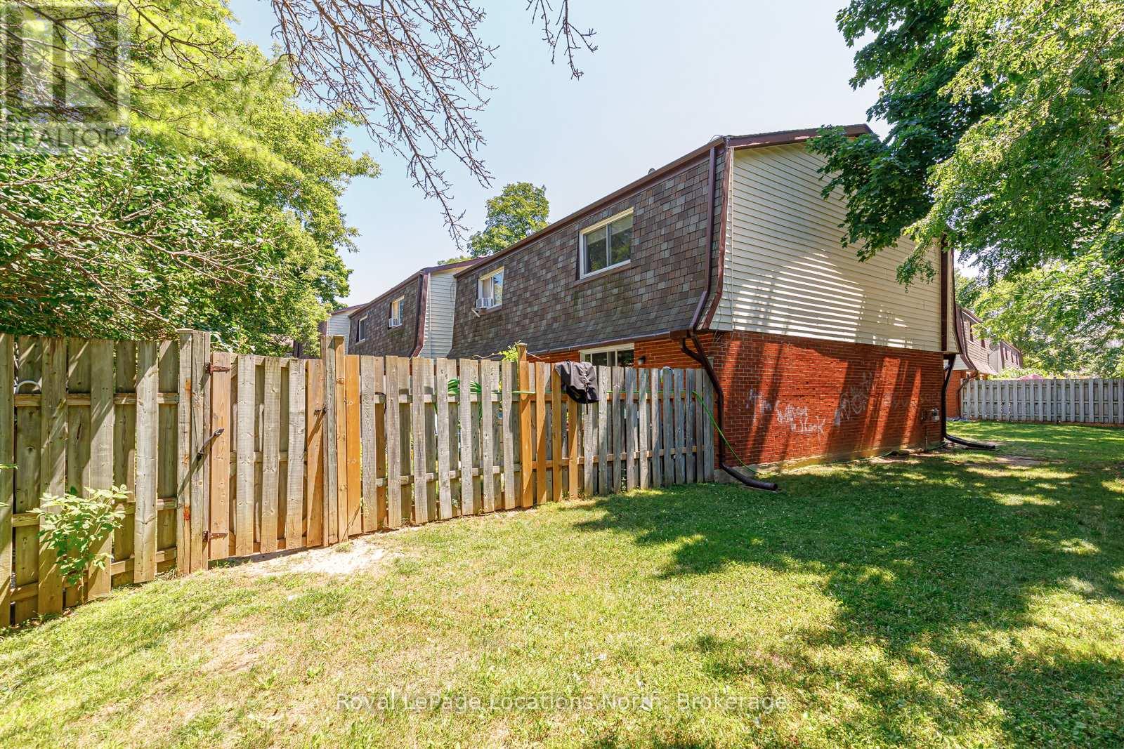 592 Tenth Street, Collingwood, Ontario  L9Y 4C1 - Photo 25 - S12330470