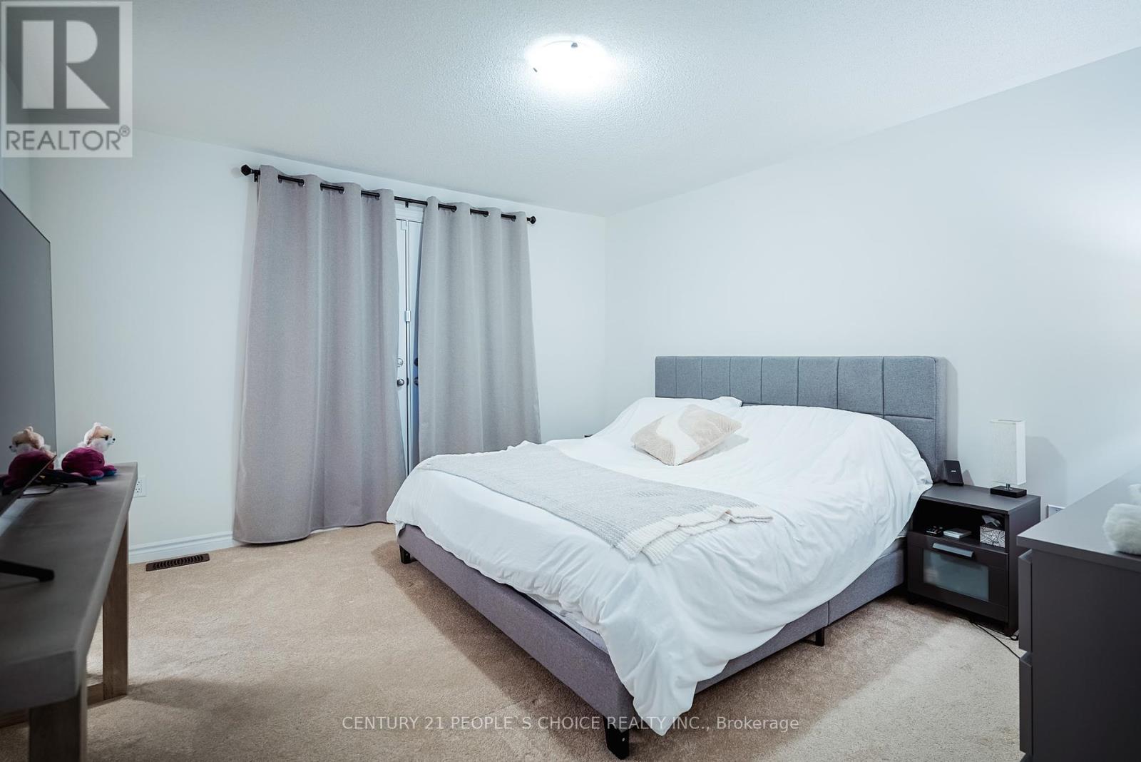 41 Minnock Street W, Caledon, Ontario  L7C 4K9 - Photo 29 - W12330129