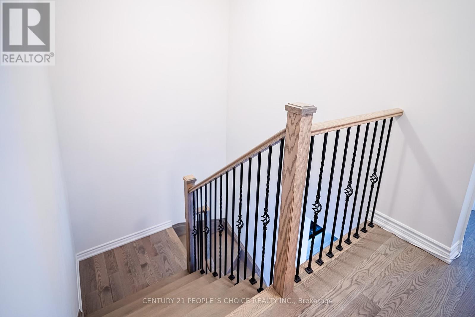 41 Minnock Street W, Caledon, Ontario  L7C 4K9 - Photo 37 - W12330129