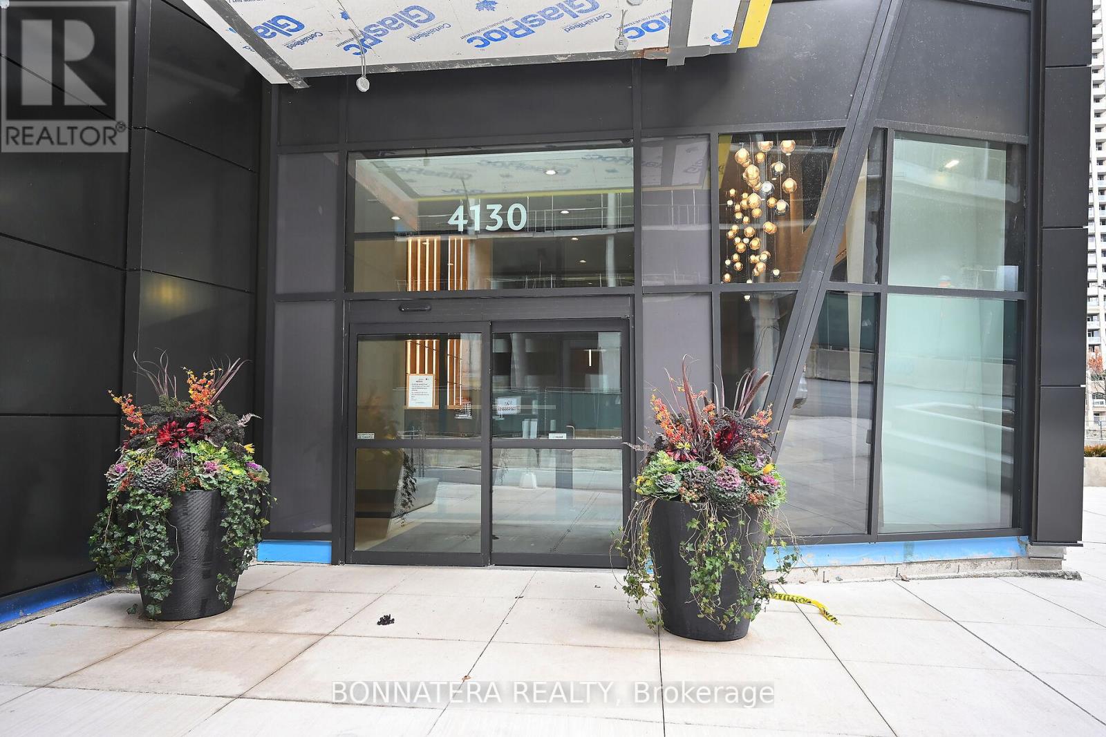 1703 - 4130 Parkside Village Drive, Mississauga, Ontario  L5B 0L7 - Photo 2 - W12330294