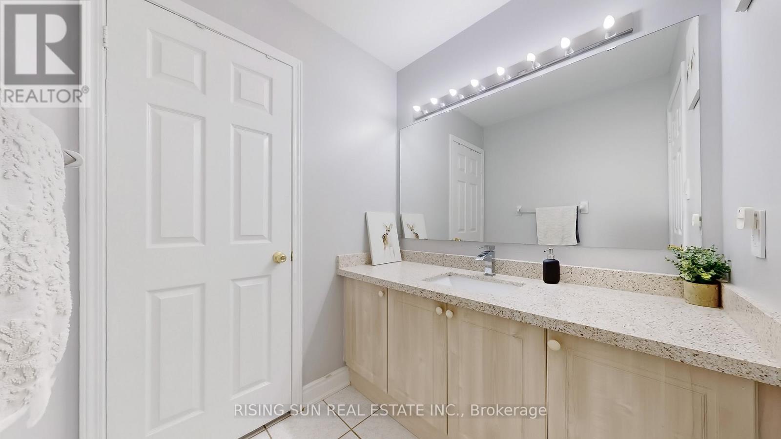 15 Mario Street, Brampton, Ontario  L6P 1N1 - Photo 27 - W12330301