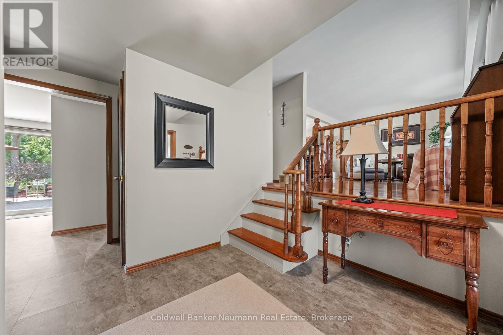 61 Bellevue Street, Guelph, Ontario  N1G 1E9 - Photo 7 - X12330456