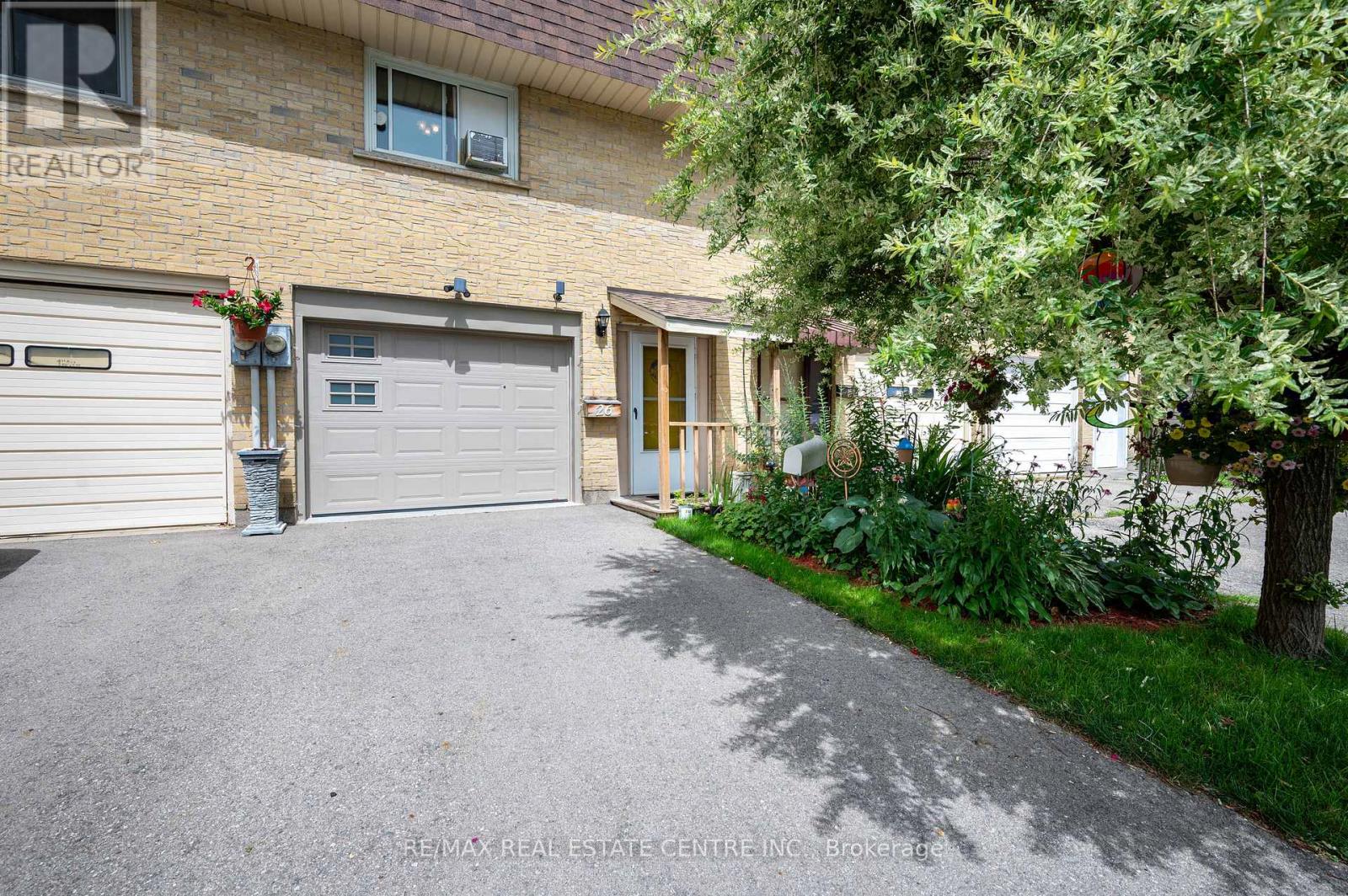 26 Marlboro Court, Woodstock, Ontario  N4S 8P4 - Photo 1 - X12330204