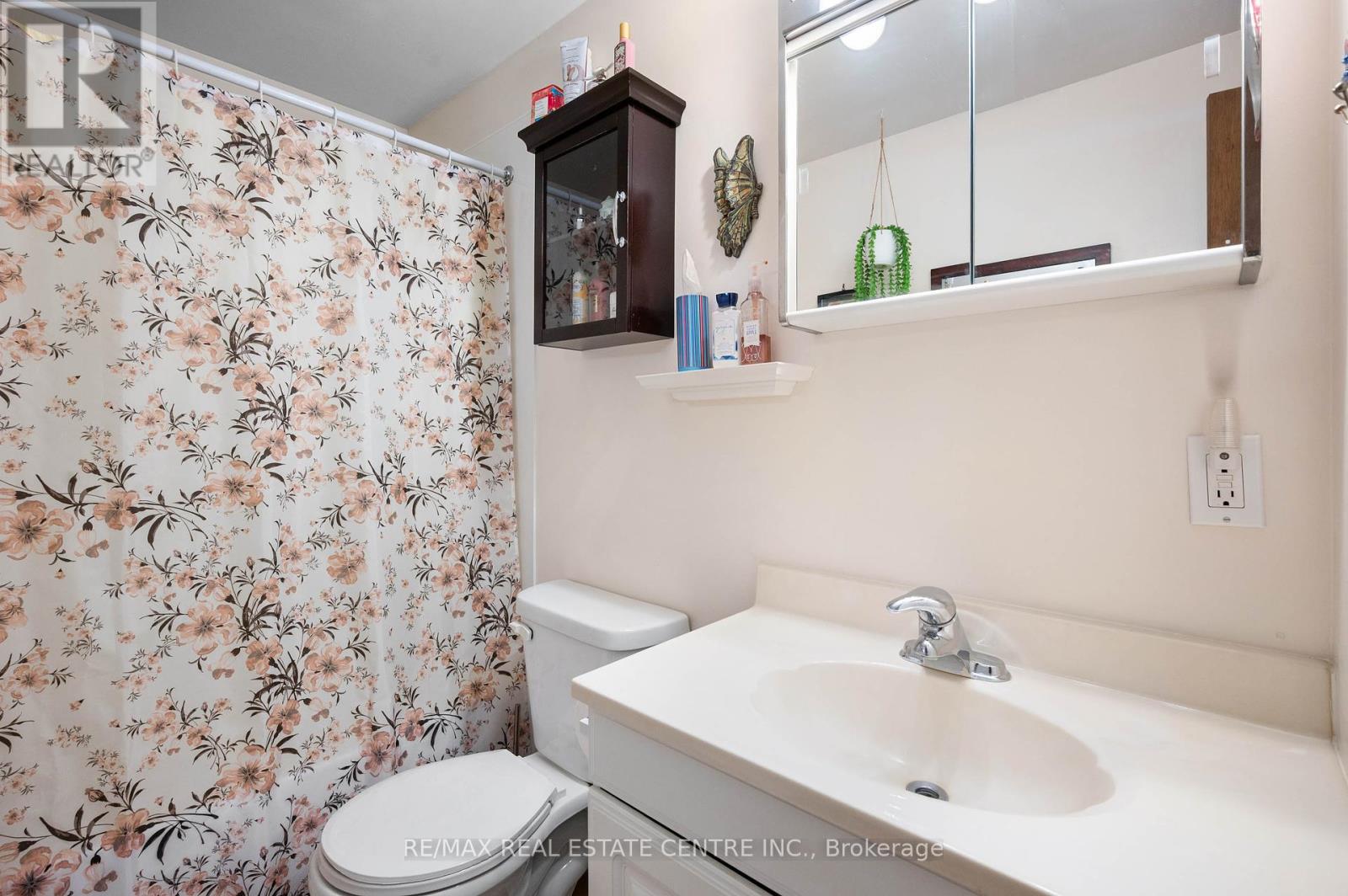 26 Marlboro Court, Woodstock, Ontario  N4S 8P4 - Photo 16 - X12330204