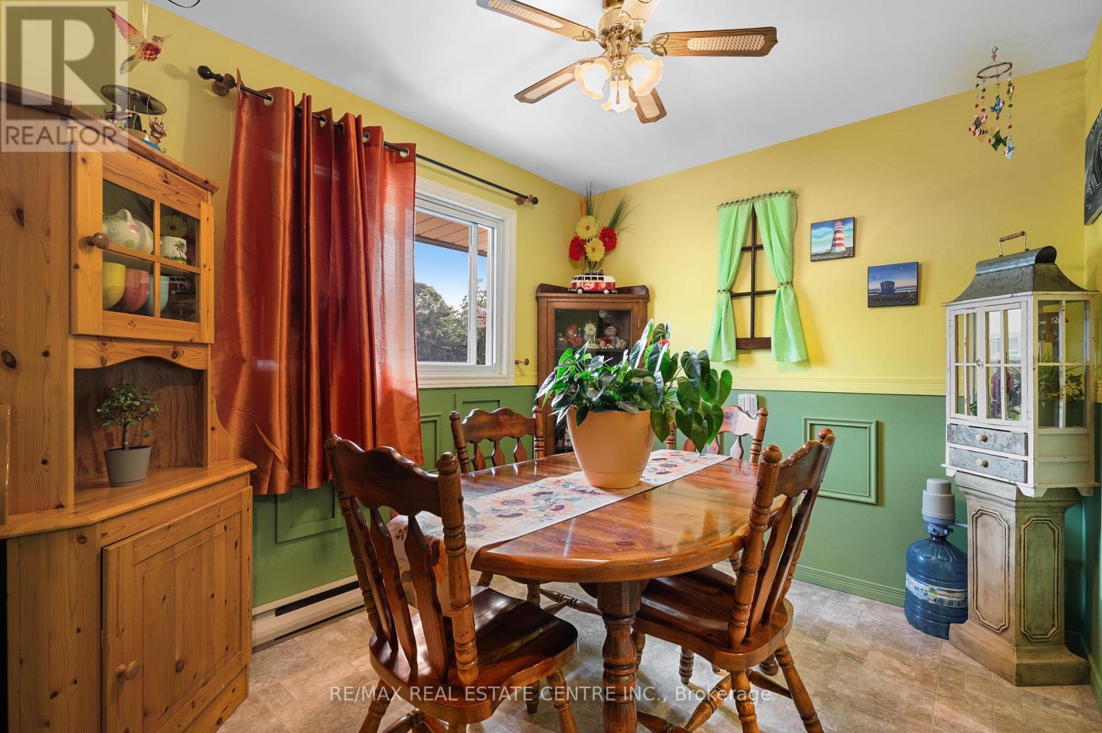 26 Marlboro Court, Woodstock, Ontario  N4S 8P4 - Photo 7 - X12330204