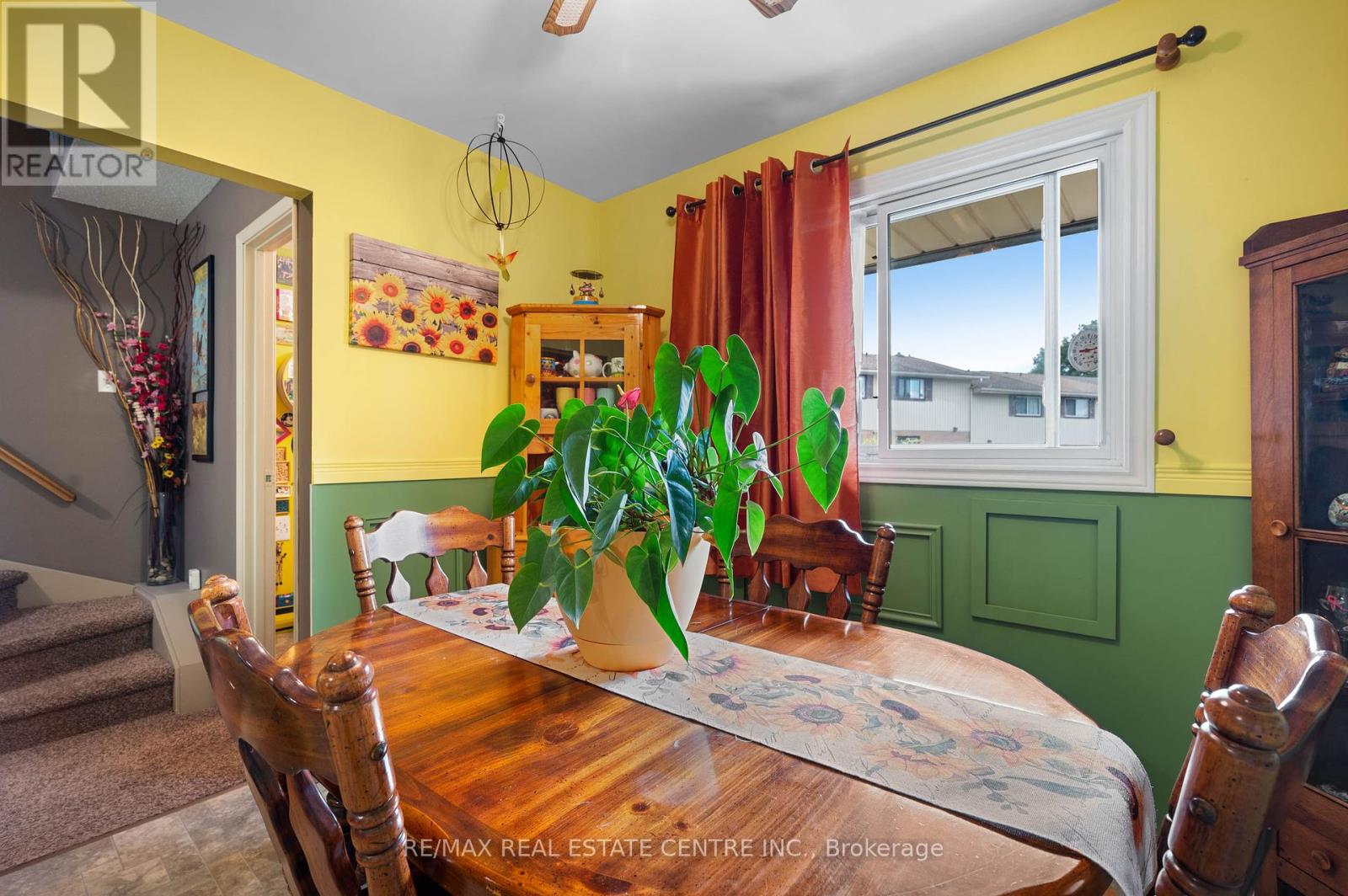 26 Marlboro Court, Woodstock, Ontario  N4S 8P4 - Photo 8 - X12330204