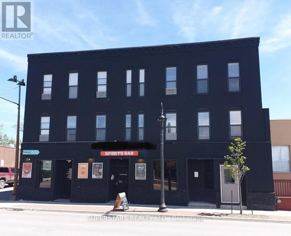 36 Lindsay Street S, Kawartha Lakes, Ontario  K9V 2L8 - Photo 1 - X12330228