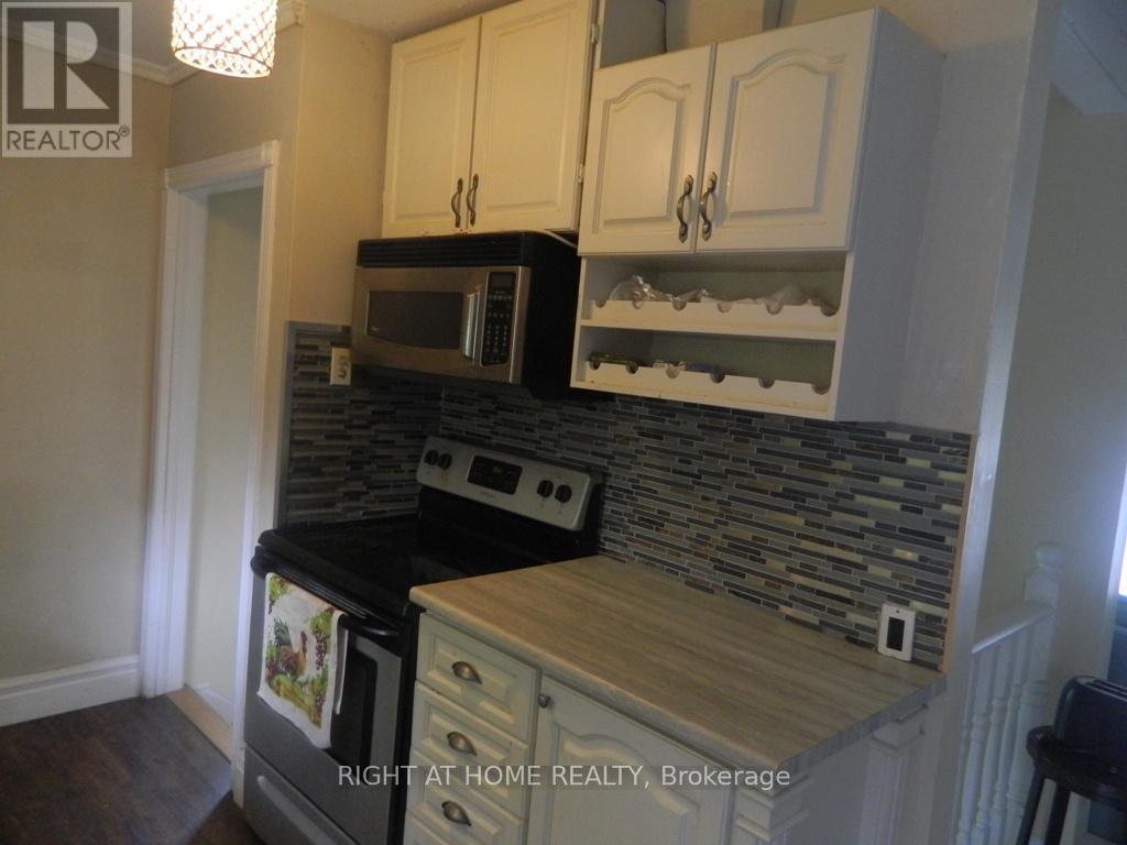 3261 Prior Crescent, Niagara Falls (Casey), Ontario  L2J 3B2 - Photo 5 - X12330325