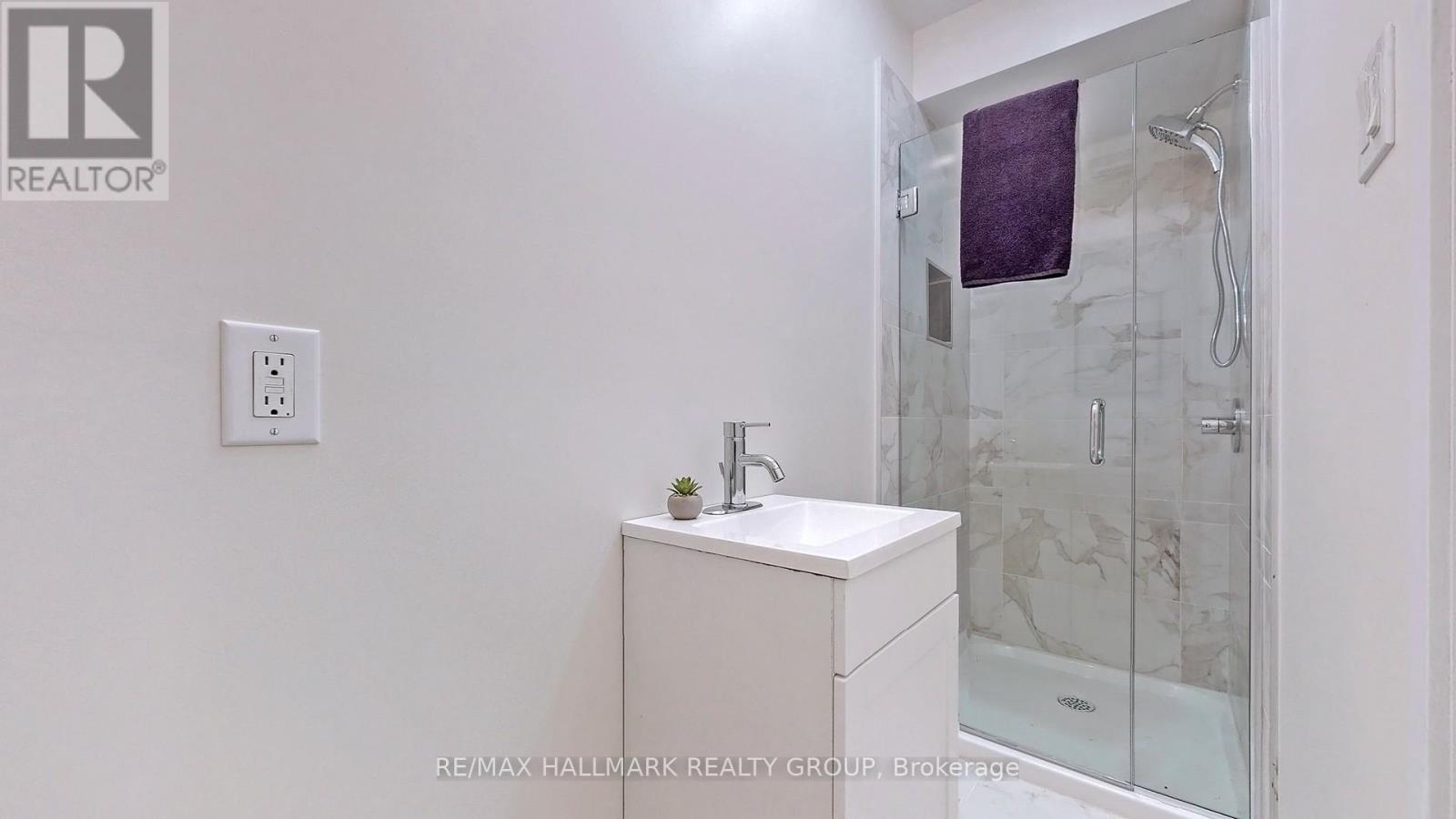 Property at 815 STAR PRIVATE image 5