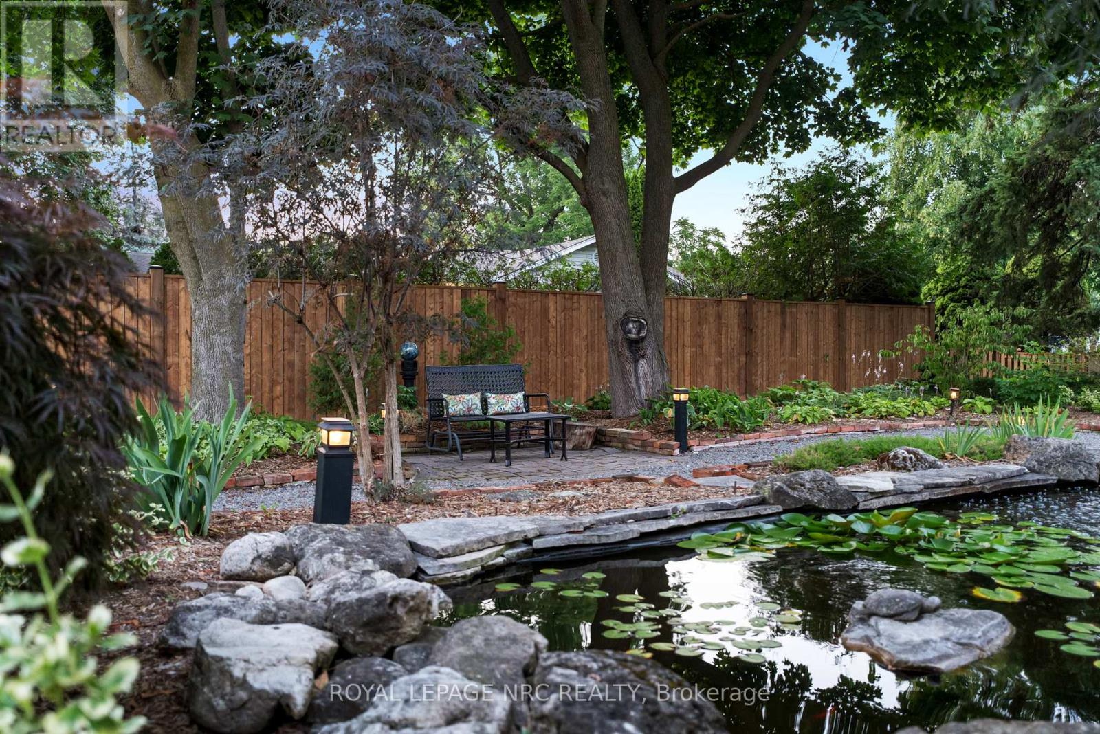 Property at 307 MISSISSAGUA STREET image 3